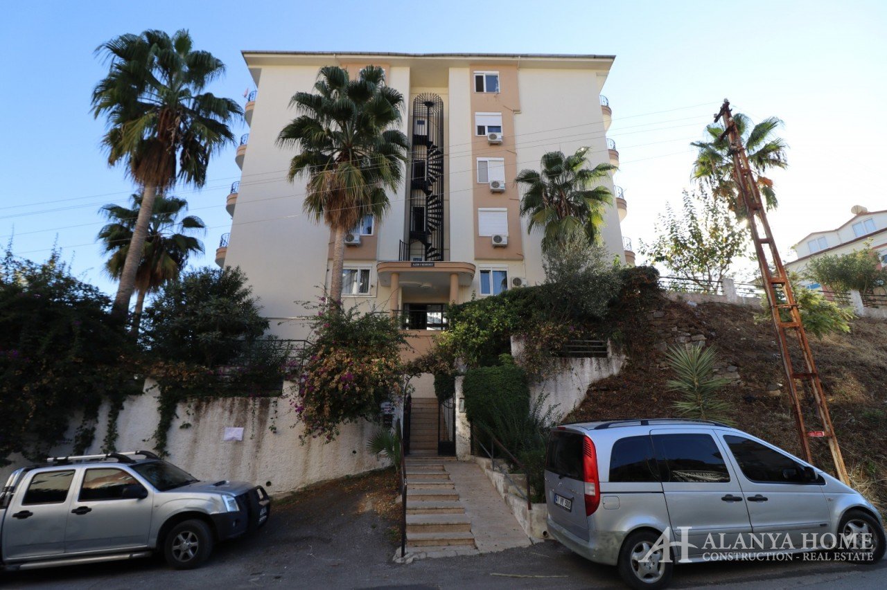 2+1 Apartment in Cikcilli Alanya Turkey