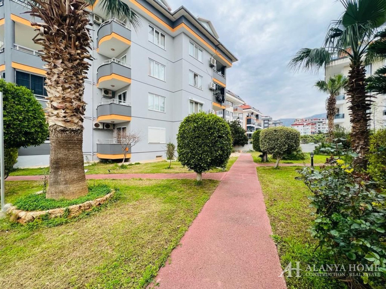 Аланияның Обас ауданындағы Green Park кешенінің ішінде  2+1 пәтер сатылады.