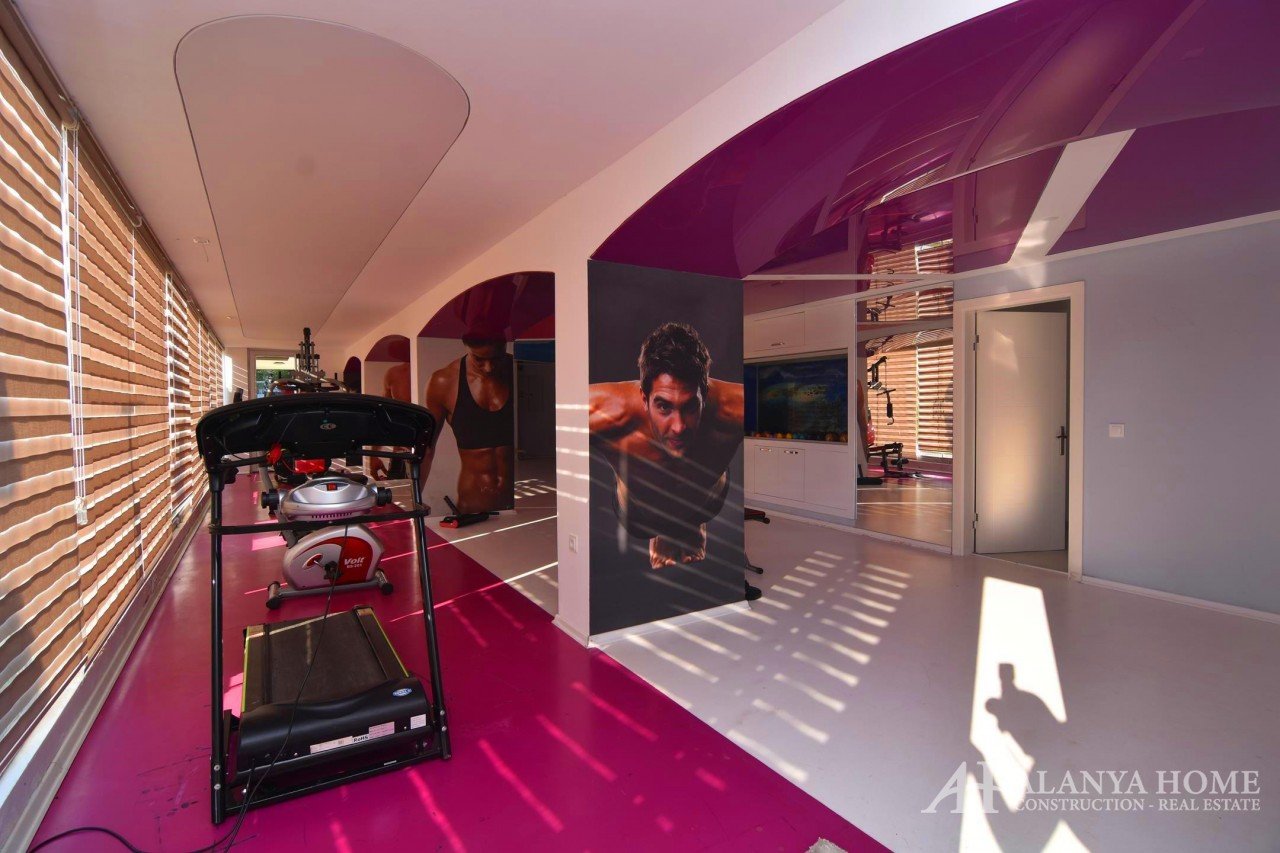 Geräumige 2 + 1 Wohnung in RİSİNG BLUE Wohnanlage in Kestel Alanya