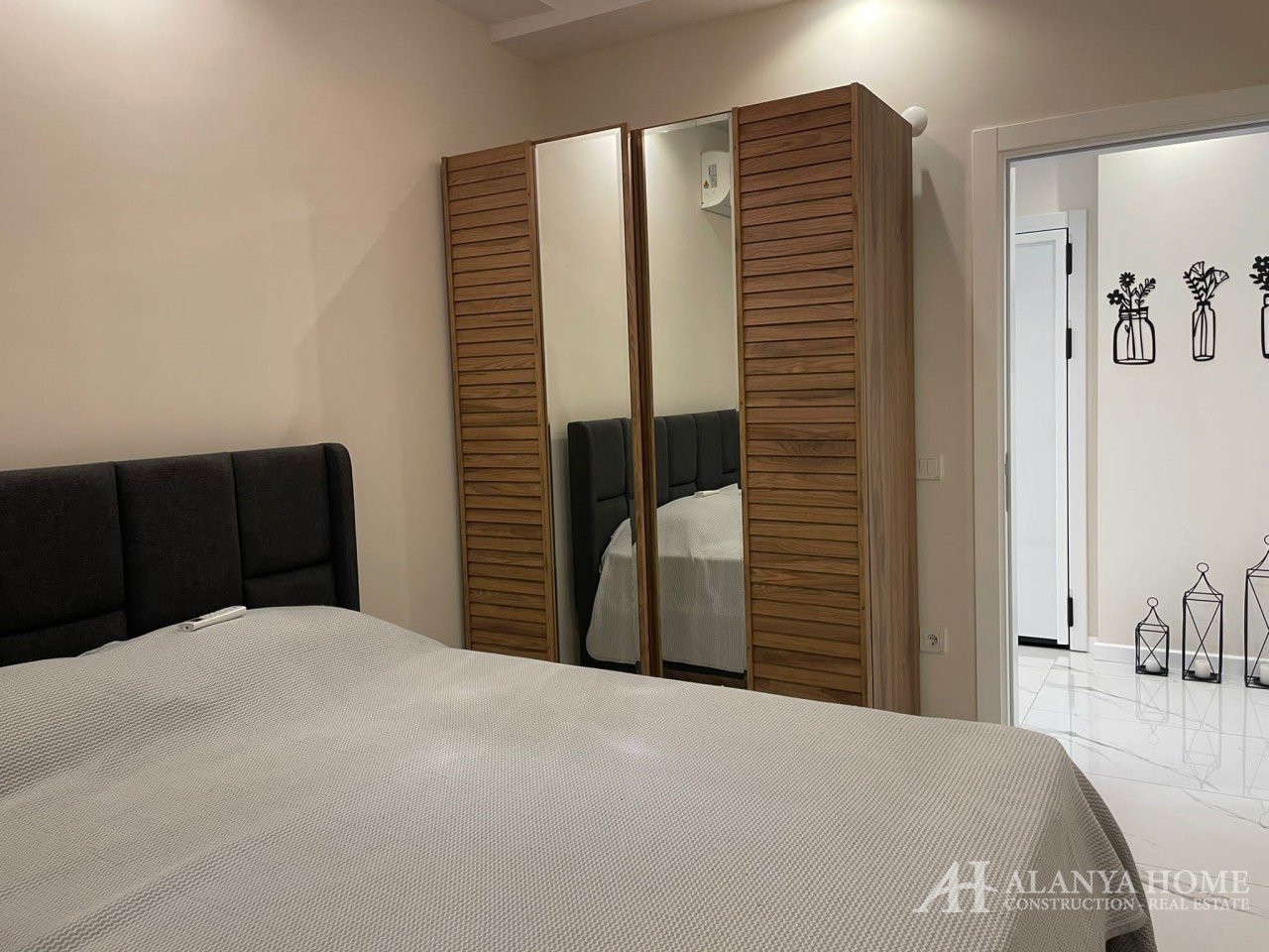 Фото купить продажа квартира c просторной спальней Алания Хоум Анталия Турциия