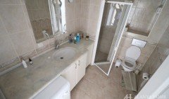 Фото покупка продажа недорогая двухкомнатная квартира 1+1 c большой ванной комнаты туалета Алания Хо