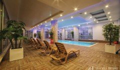 Фото купить продать недорогую квартиру недвижимость в доме жилом комплексе с крытым внутренним бассе
