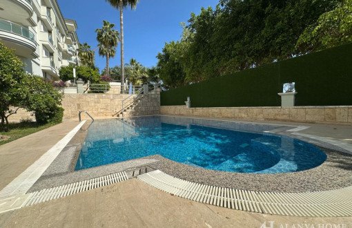 Uygun 3 Sitesinde Ikamete Uygun Eşyali 2+1 Daire