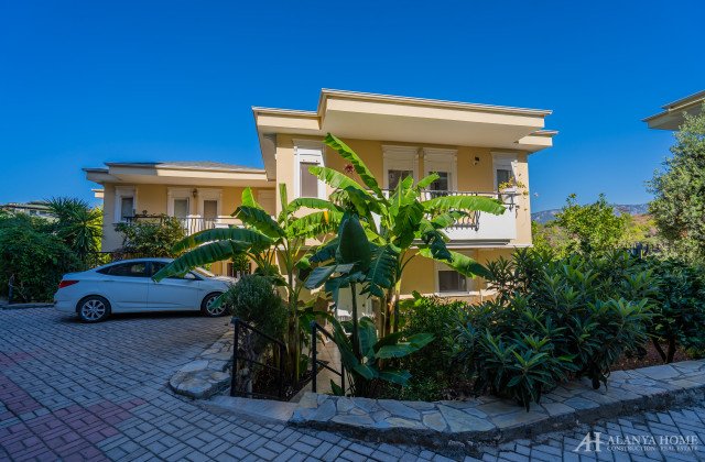 Kargıcak’ta 3+1 Eşyalı Dubleks Villa, Syedra Village